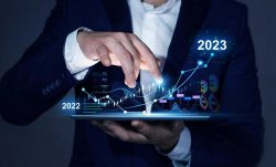 The Future of Manufacturing: 5 Digital Transformation Trends of 2023 –EvoortSolutions