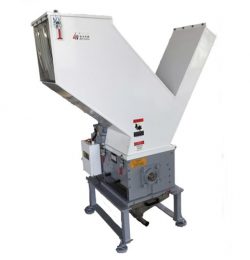 HGYS Pipe and sheet granulators