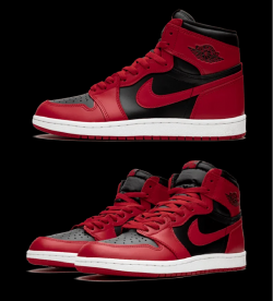 Air Jordan 1 Mid Chicago