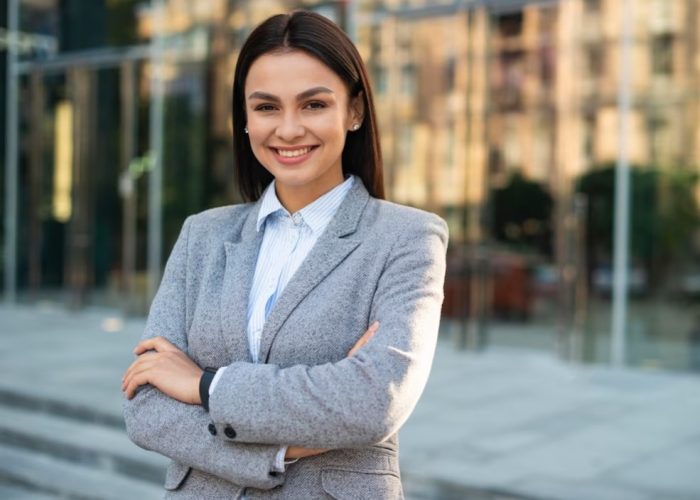 You Need to Know About Indian Business Woman Images