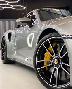 Best prestige- luxury car detailing Melbourne