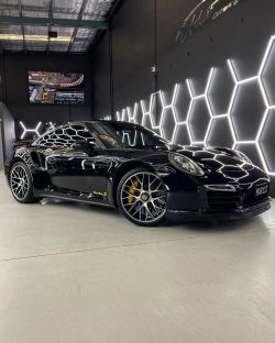 Best prestige- luxury car detailing Melbourne