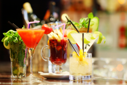 9 Healthful Alcohol Drink Options for Your Diet