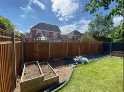 Fencing Contractors