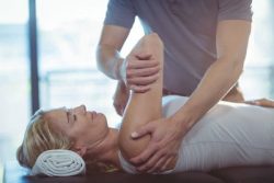 Get quick shoulder pain relief