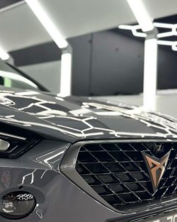 Best prestige- luxury car detailing Melbourne