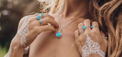 Turquoise Gemstone Jewelry for Both Beautiful And Versatile