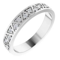 Triangular Pattern Anniversary Band for Women