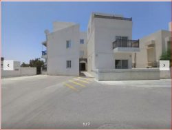 Villa for Rent in Qurum