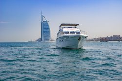 Xclusive Yachts X 2 i – Yacht Rental Dubai