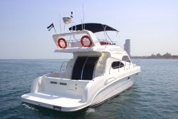 Xclusive Yachts X 4 e – Yacht Rental Dubai