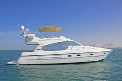 Xclusive Yachts X 9 x – yacht rental dubai