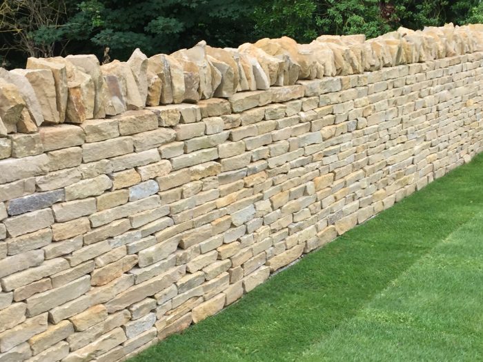 Bristol’s Pennant Stone Specialists: Earthworks UK Ltd.
