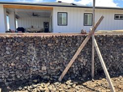 Hawaii Rock Walls – Expert Outdoor Kitchen Builders and Fencing Contractors