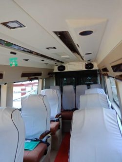 Rent Tempo Traveller in Jaipur