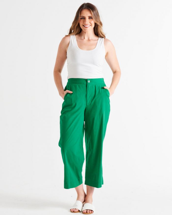 What Are Best Casual Wear For Women That Looks Timelessly Stylish?