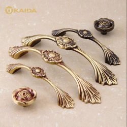 Kaida Brass Vintage Cabinet Handle Classic