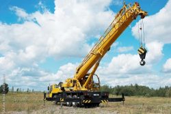 HOT CRANES SUPPLIERS IN HYDERABAD