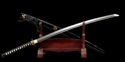Handmade Oni Slayer Combat Katana: A Masterpiece of Samurai Craftsmanship
