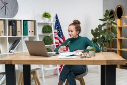 5 Benefits of Using Online Translation Services for Business Growth