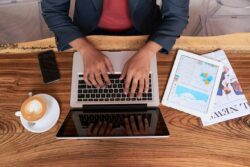How to Choose the Right Pay Per Click Service USA?