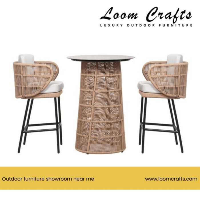 Searching for an Outdoor Furniture Showroom Near You?