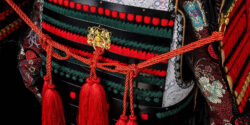Oda Clan Red & Black Samurai Armor – Handmade Life-Size Yoroi Set