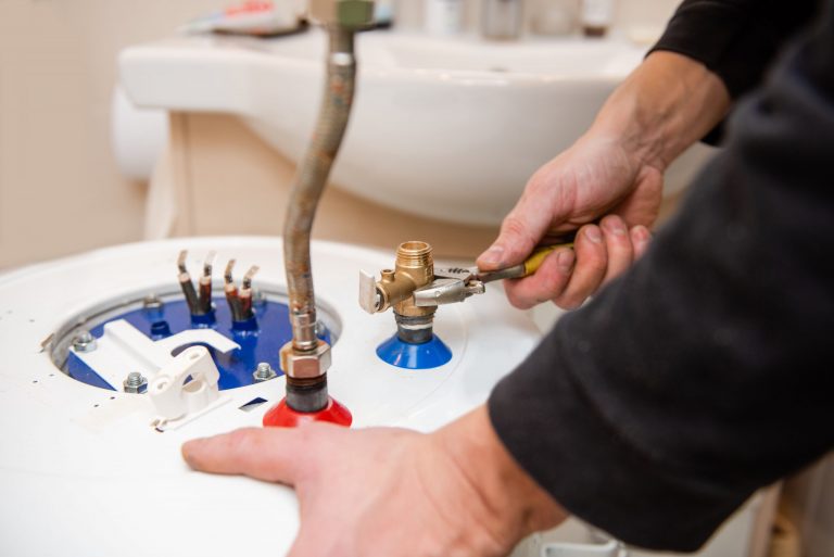🔥 Fast Water Heater Installation in Houston TX