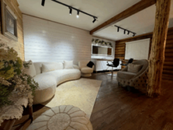 ✨ Discover the Magic of Willow Haven Lodge in Kimbolton ✨