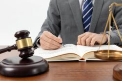Best Supreme Court Lawyers in Delhi – Utkrishtha Law