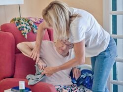 What to Expect from Compassionate NDIS Personal Care?