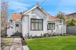Bayside Builder