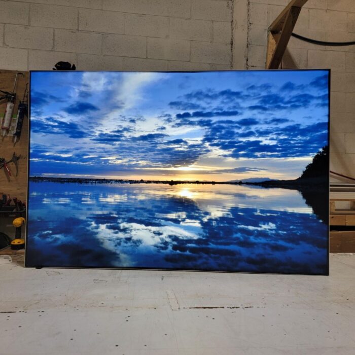 Glass photo print