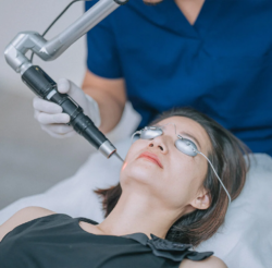 How Does Pico Laser Treatment Enhance Skin Brightness?