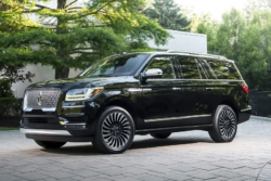 ✈️ Charlotte Airport Limo Service – Ride Stress-Free! 🚘