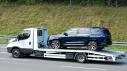 Flatbed vs Wheel-Lift Towing: Which Is Better?