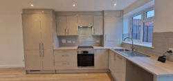 Bespoke Kitchen Renovation London – Luxury Design & Installation