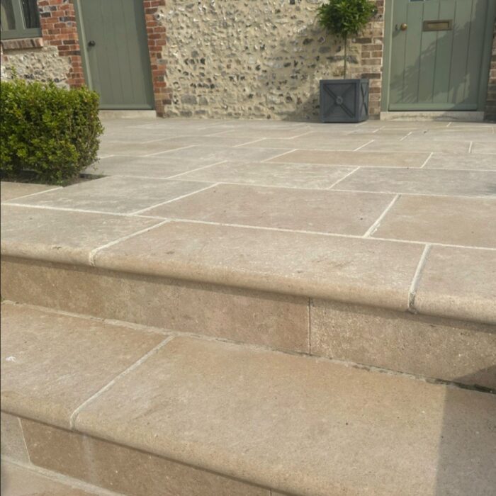 Dijon/Regent Outdoor Flagstone