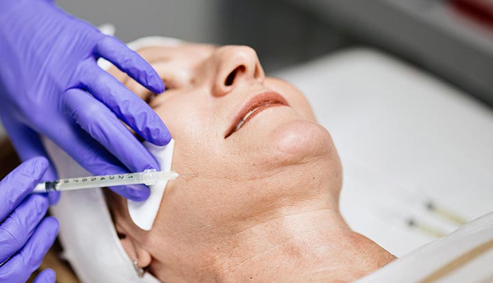 How Can Jawline Fillers Improve Your Side Profile Shape?