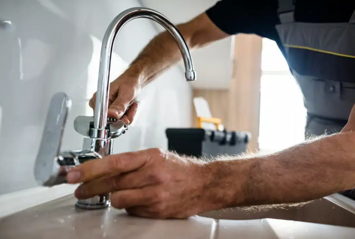 Plumber byron bay