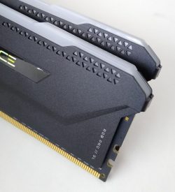 Corsair Vengeance RGB Pro SL DDR4