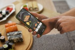 What features do most food delivery software offer?