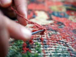 Maintain The Beauty With Solid Rugs Repair Service