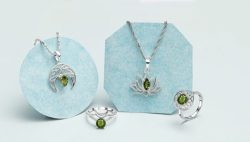 Buy Moldavite Gemstone Jewelry For Your life partner