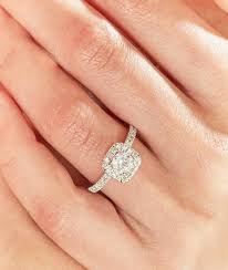 Women’s Engagement Rings with Genuine Diamonds