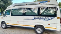 26 seater Tempo Traveller on Rent in Delhi