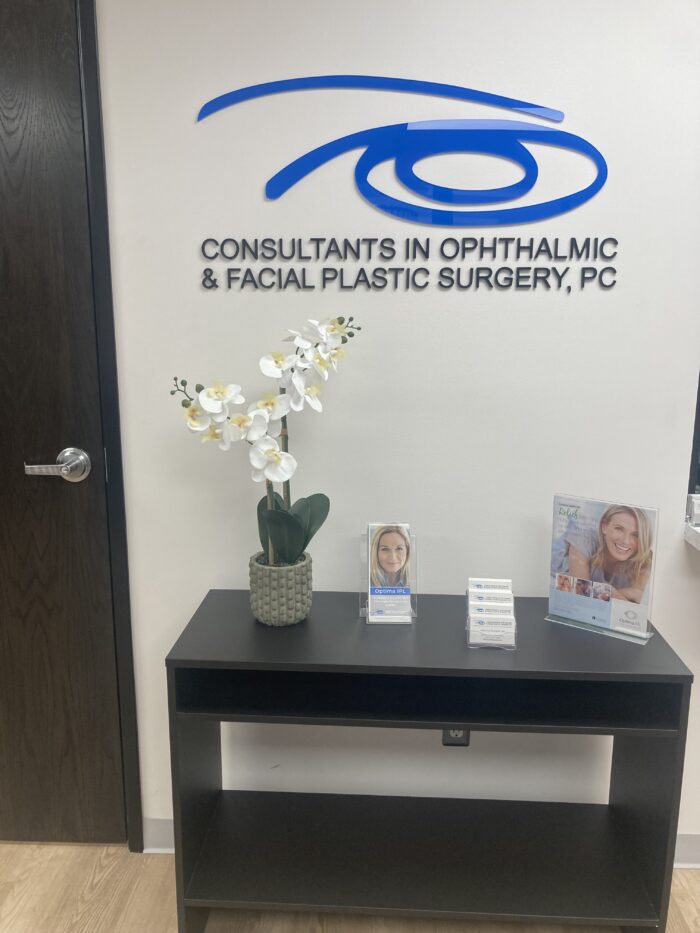 Professional Lobby Area Signs for Detroit Businesses