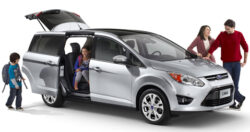 Innova Crysta on Rent in Delhi for Outstation Trips – Malhotra World Travels