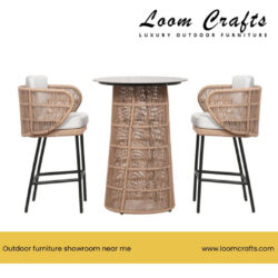 Searching for an Outdoor Furniture Showroom Near You?
