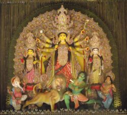 Stunning Maa Durga Idol & Fiberglass Durga Idol – Authentic Kumartuli Durga Idols Online